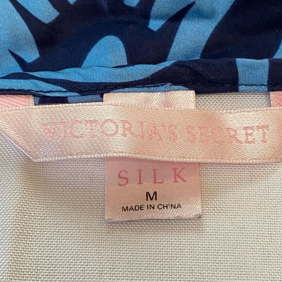 Rare Y2K Victoria’s Secret Silk Charmeuse Blue Print Slip Dress Size Medium - Picture 9 of 12